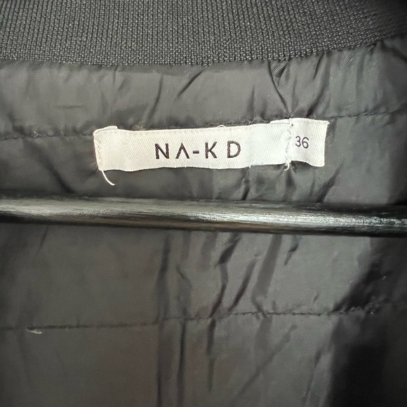 NA-KD Black Jacket with Flower Print in Size 36 - Picture 3 of 10